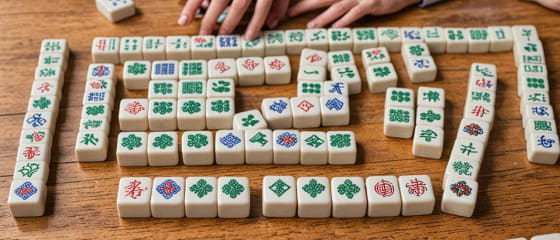 Mahjongin ihmeellinen maailma: Tarina epätodennäköisistä ystävistä ja ajattomasta nautinnosta